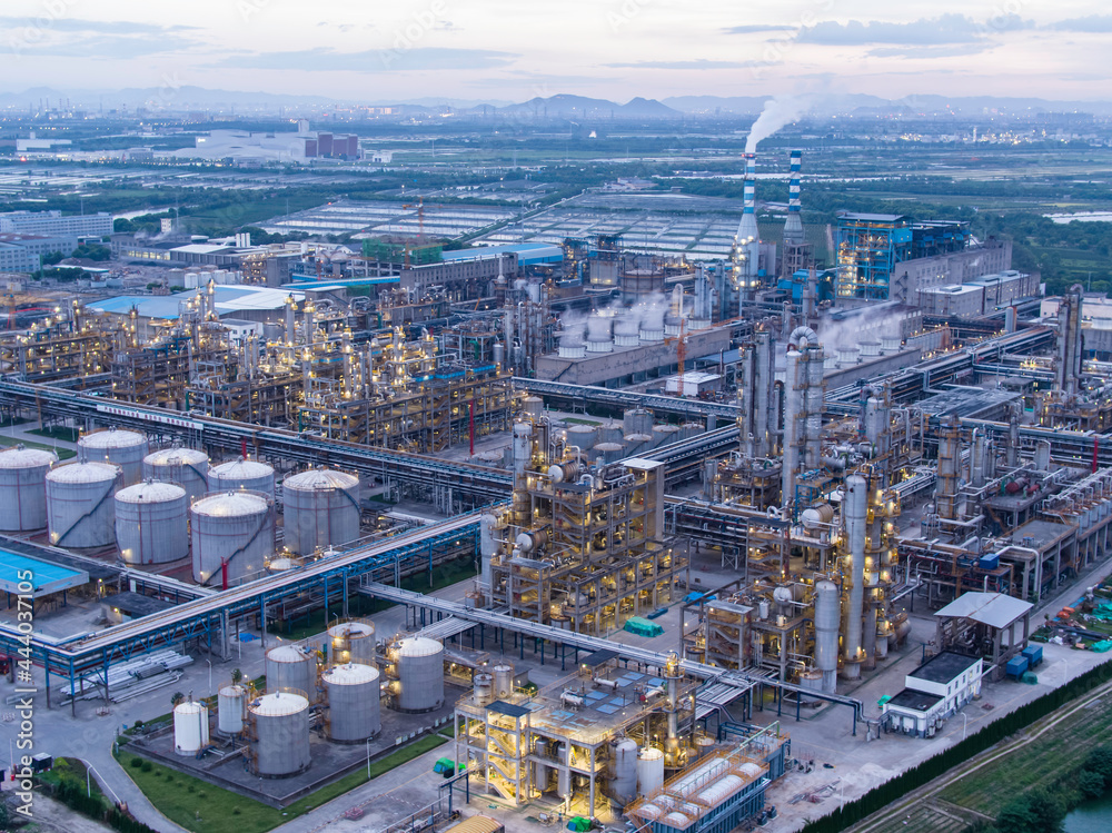 Fototapeta premium chemical plant