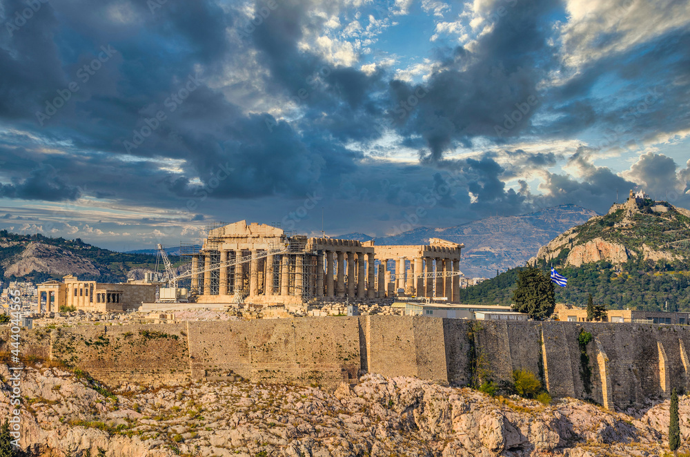 Fototapeta premium Iconic view of the Acropolis of Athens, Greece