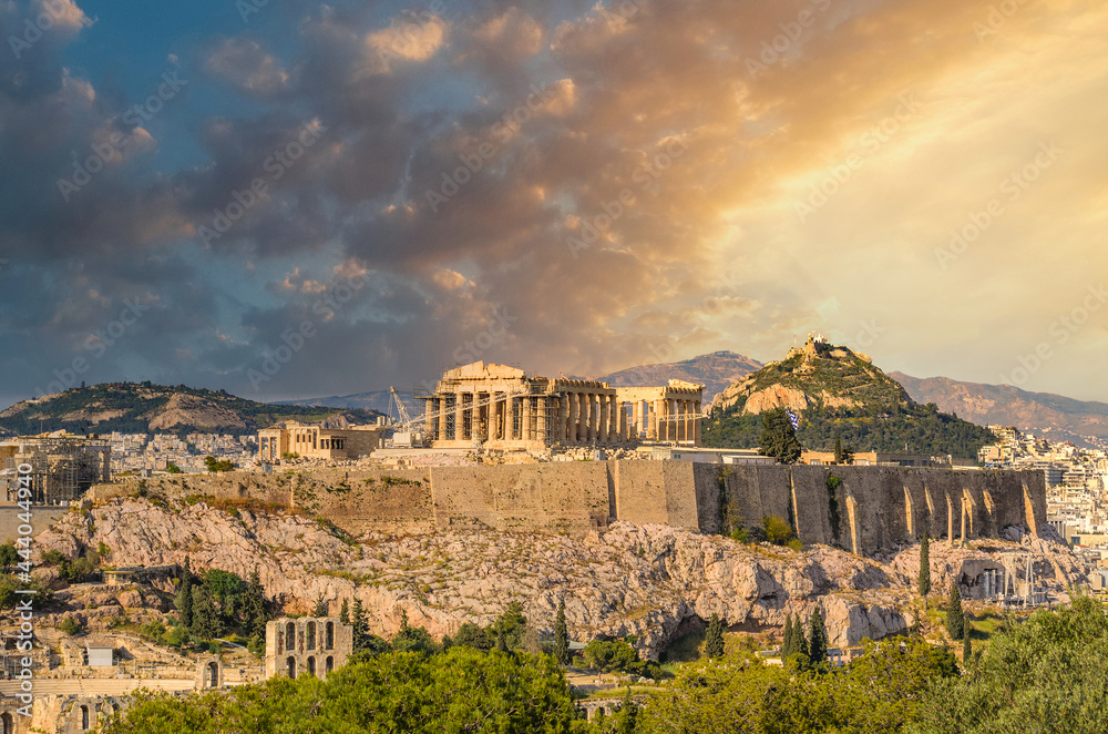 Fototapeta premium Iconic view of the Acropolis of Athens, Greece