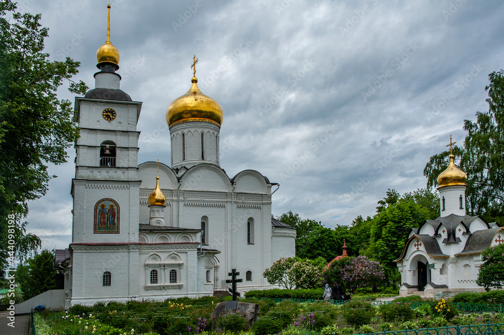 The ensemble of the Borisoglebsky Monastery in Dmitrov, known since 1472, is a unique monument of Russian architecture of the 16th and 18th centuries   