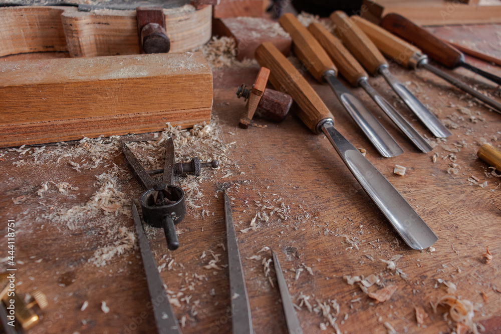gouge and other tools that luthier use to work on Wood gouge and other tools that luthier use to work on Wood