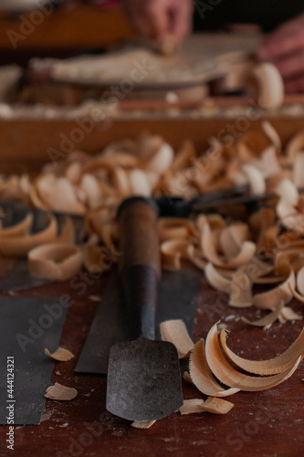 gouge and other tools that luthier use to work on Wood