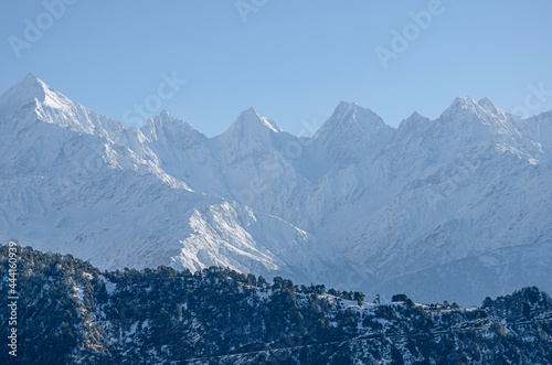 Panchchula peaks covered by snow in Munsiyari, Uttarakhand, India. © Harshal