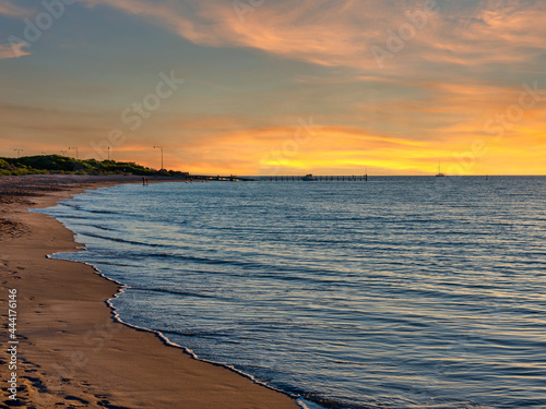 Photos Sunset at Long Point Jetty with people fishing and swimming, Port Kennedy