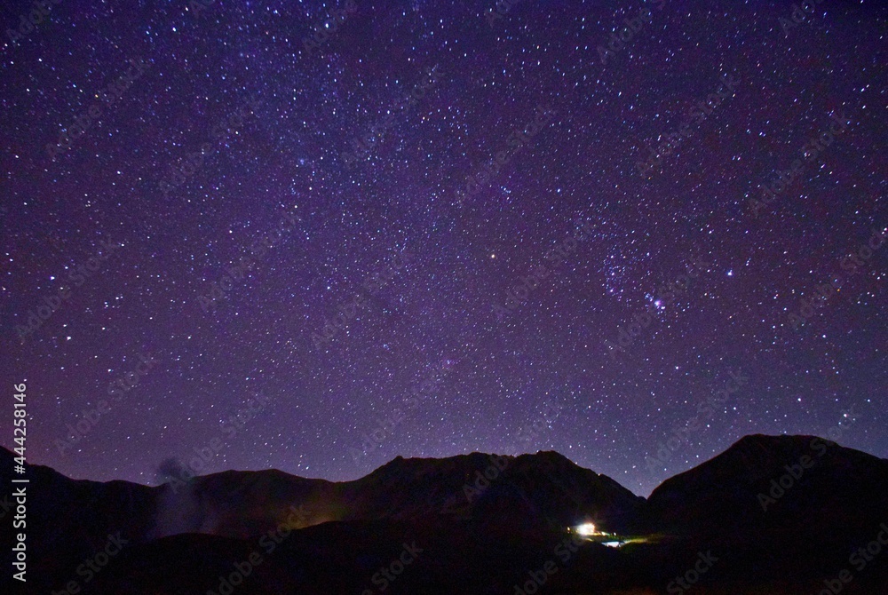 立山連峰 満天の星空 立山連峰 満天の星空