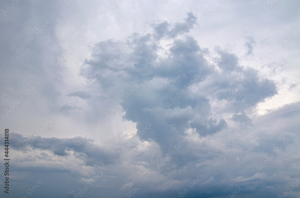 曇り空 曇り空