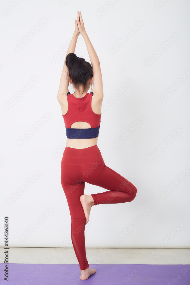 Full shot woman yoga pose