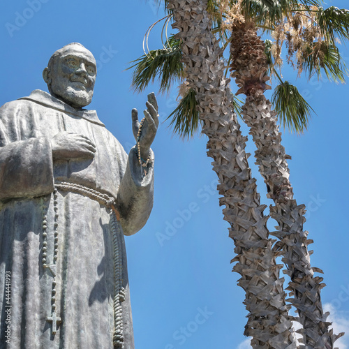 Father Pio statue photo