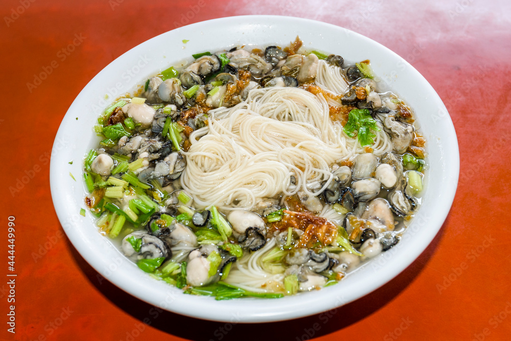 Oyster vermicelli is a delicious night market snack in Kinmen, Taiwan