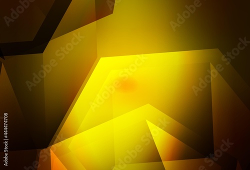 Dark Red, Yellow vector shining triangular backdrop.