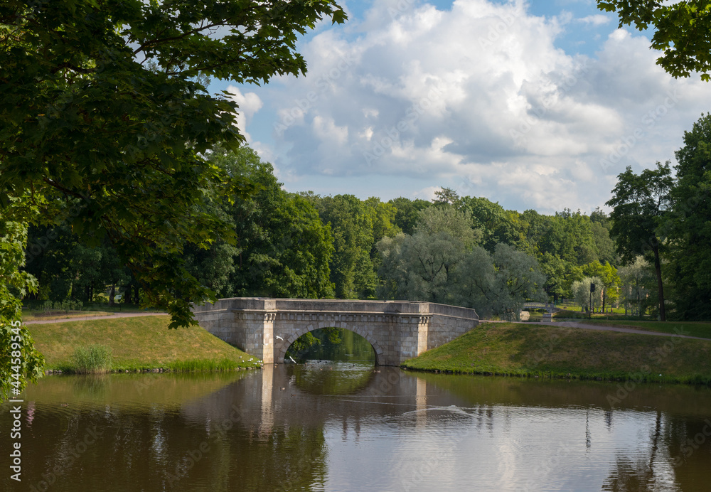 Natural and architectural attractions of Gatchina Park