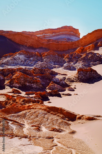 Paisaje rocoso en el Valle de la Luna, desierto de Atacama, Chile