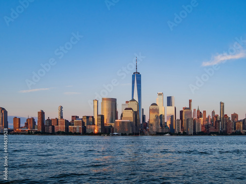 Sunny view of the famous Manhattan skyline © Kit Leong