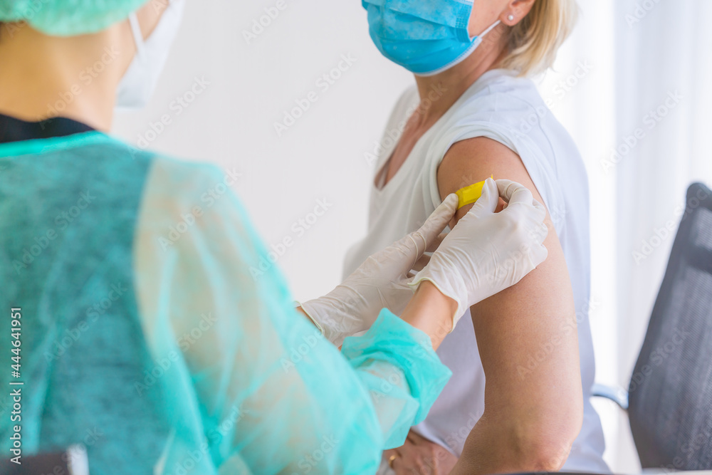 coronavirus covid-19 vaccination at hospital coronavirus covid-19 vaccination at hospital