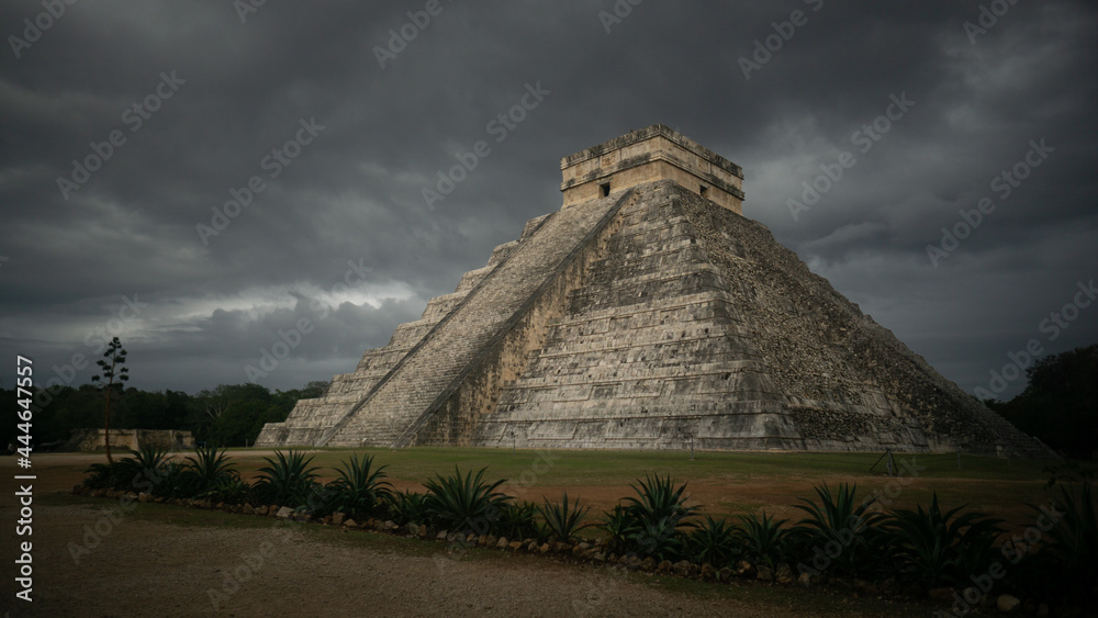 Magnificent Chichen Itzá Pyramids in Mexico Yucatan before storm