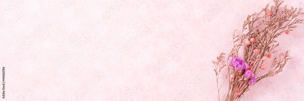 ドライフラワーとピンク背景のバナー素材 Stock Photo Adobe Stock