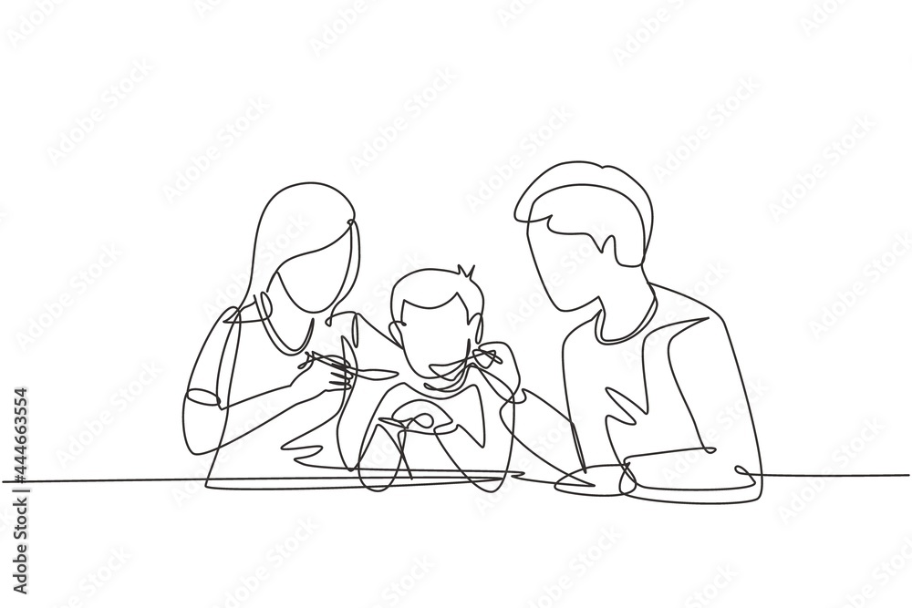 Single one line drawing young family having fun together in restaurant. Parents feeds they boy with love. Happy little family concept. Modern continuous line draw design graphic vector illustration Single one line drawing young family having fun together in restaurant. Parents feeds they boy with love. Happy little family concept. Modern continuous line draw design graphic vector illustration