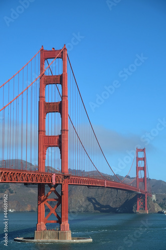 Fototapeta Naklejka Na Ścianę i Meble -  views of the golden gate bridge from fort point, San Francisco