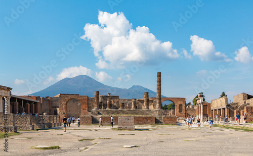 Temple of Giove - Pompeii photo