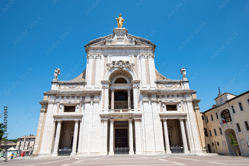 cathedral of santa maria degli angeli
