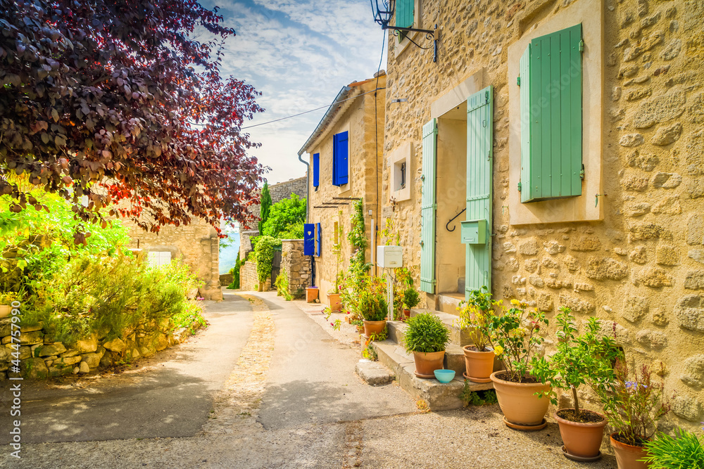 Naklejka premium beautiful old town of Provence