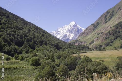 Fototapeta Naklejka Na Ścianę i Meble -  mountains in the mountains