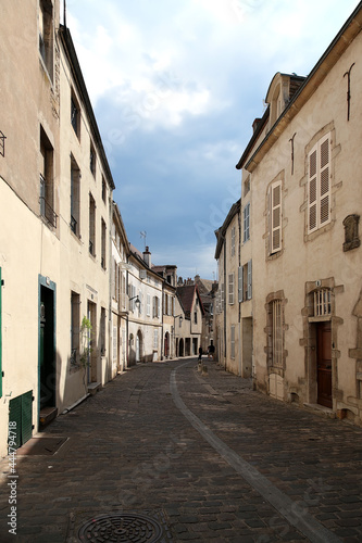 Fototapeta Naklejka Na Ścianę i Meble -  Beaune, France. Medieval street in the historic center