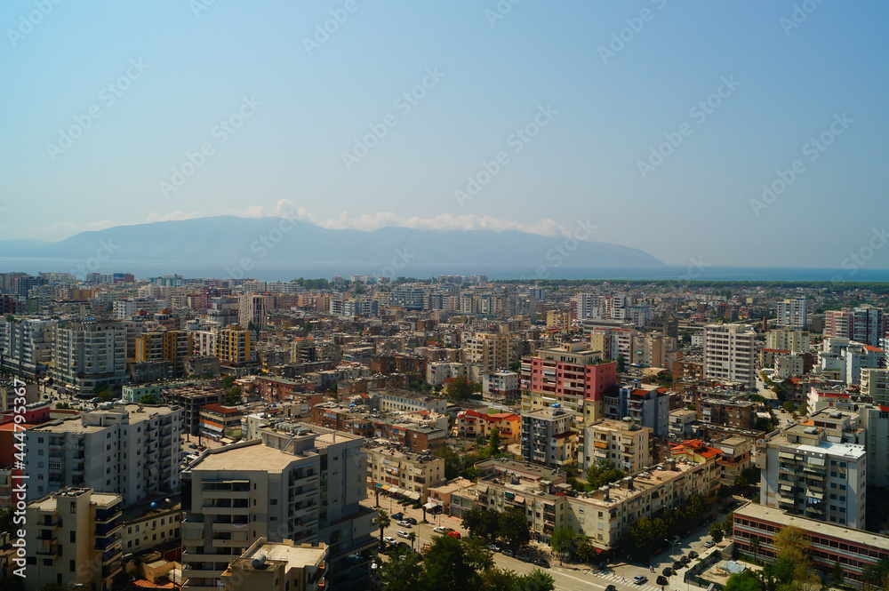 Widok na Vlore ze wzgórza Kuzum Baba Albania