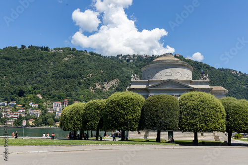 A.Volta's memorial monument - Como (IT)