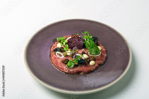 tartare plated at a fine dining restaurant