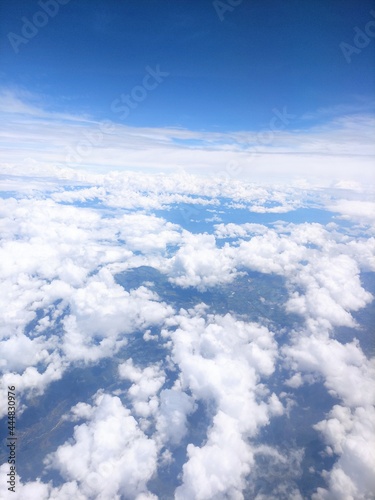 Las nubes flotando sobre el Mar Caribe 