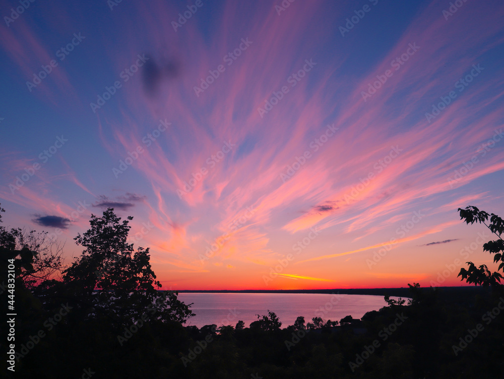 Fototapeta premium sunset over the lake