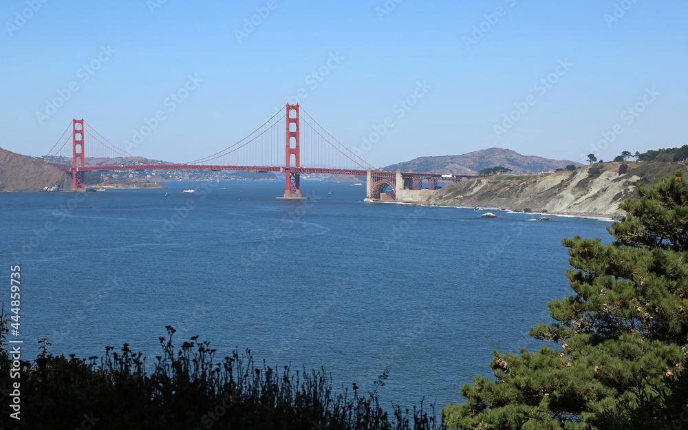 Golden Gate Bridge and cliff - San Francisco, California Golden Gate Bridge and cliff - San Francisco, California