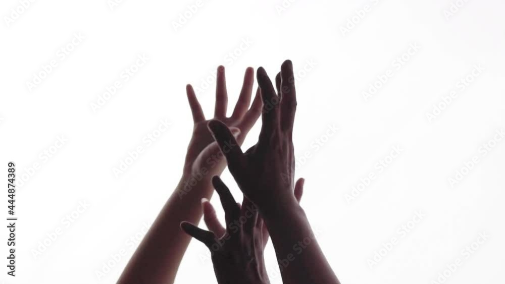 Abstract and spooky defocused hand in slow motion
Abstract and spooky defocused hand in slow motion