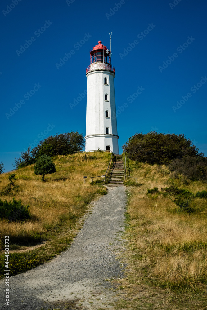 Der Leuchtturm Dornbusch auf Hiddensee.