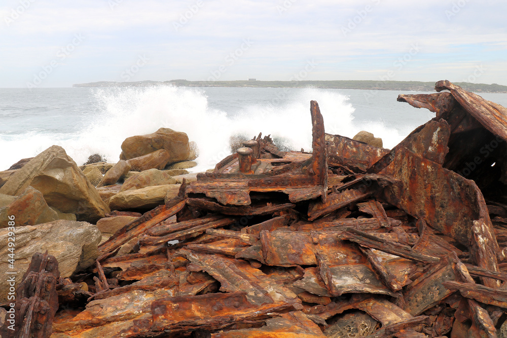 Wreck of the SS Minmi on Cape Banks Sydney in the Botany Kamay Bay National Park