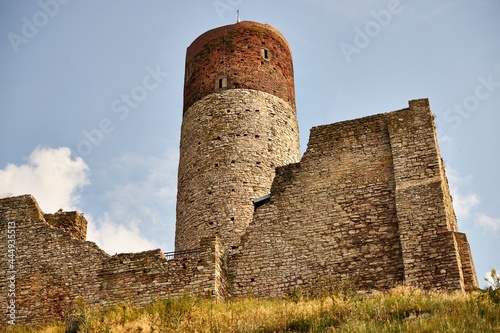 Chęciny,ruiny,wieża zamkowa,zamek