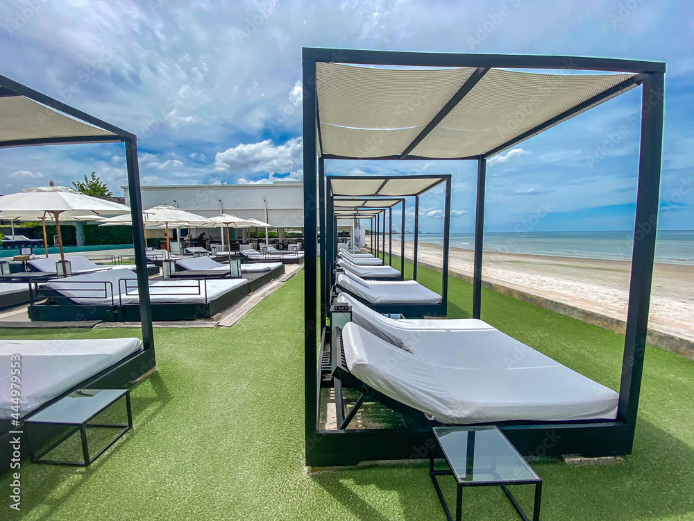 Fototapeta premium Cha Am Beach in Phetchaburi, Thailand