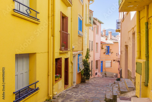 Fototapeta Naklejka Na Ścianę i Meble -  Colorful houses in a scenic small street of Collioure, France, Pyrenees Orientales, Languedoc Roussillon, Cote Vermeille, district of Moure