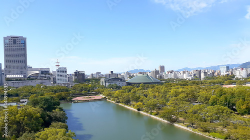 広島城の天守閣から見た広島市街地 © Ryu_I