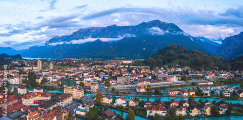 Obraz na płótnie Interlaken, Switzerland w salonie