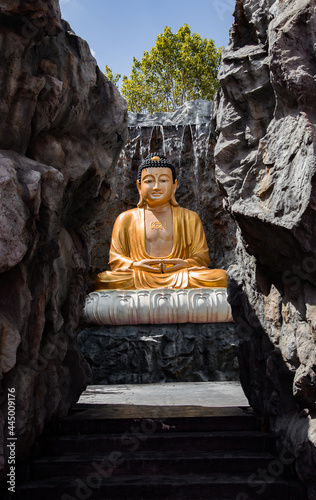 wat lak si rat samoson in Samut Sakhon, Thailand photo