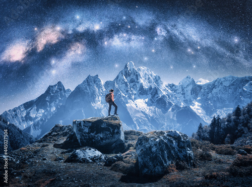 Arched Milky Way and sporty...