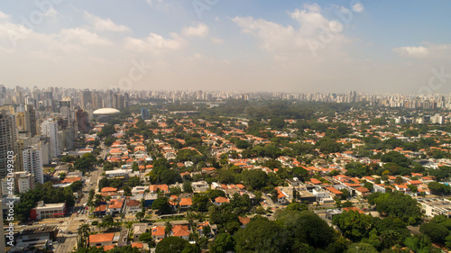Aerial view of S  o Paulo  in the neighborhood of Jardim Paulista. Av. Brasil and Ibirapuera Park