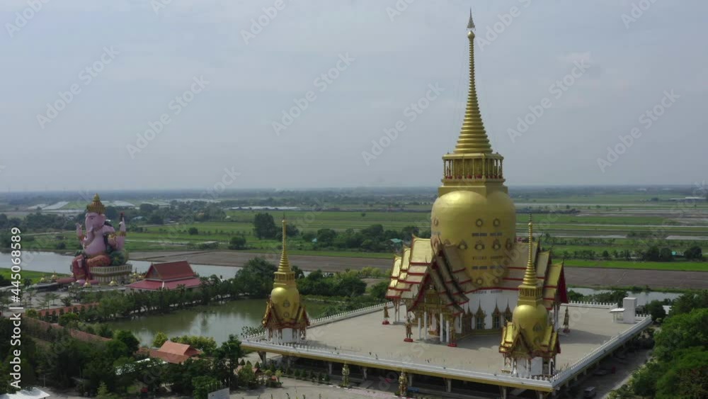 Wat Phrong Akat in Chachoengsao in Thailand Wat Phrong Akat in Chachoengsao in Thailand