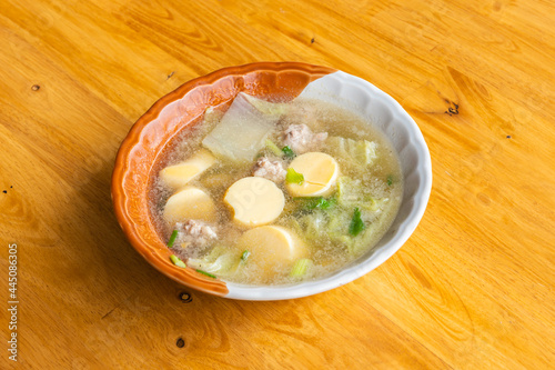 Clear Soup with Tofu and Minced Pork