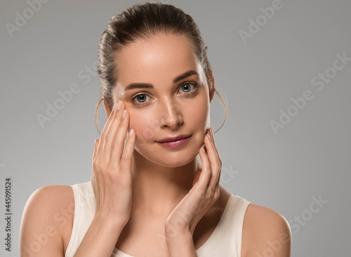 Beauty woman face healthy skin close up beautiful female
