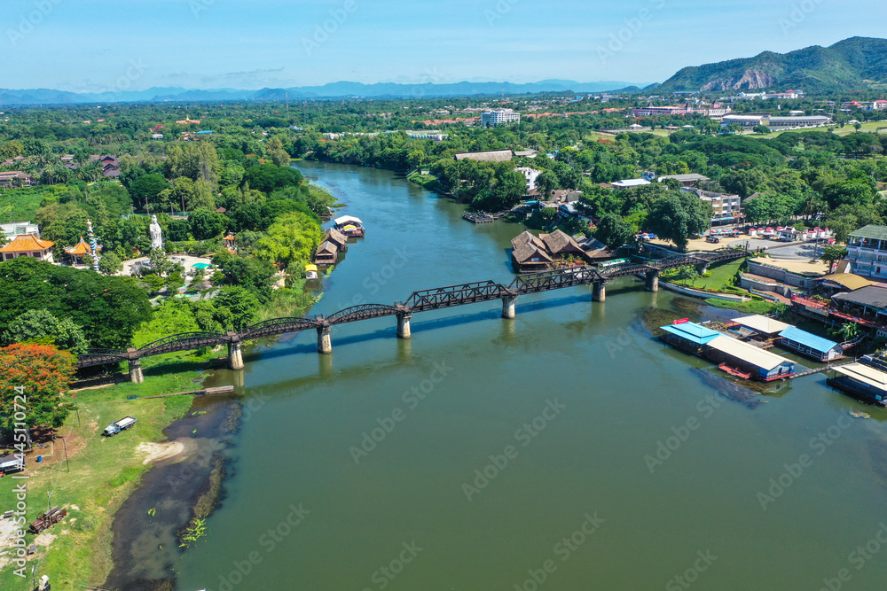 Fototapeta premium Bridge of the river kwai in Kanchanaburi, Thailand
