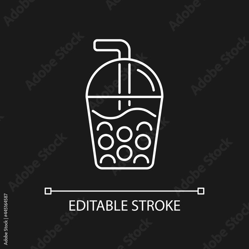 Bubble tea white linear icon for dark theme. Black tea with milk, ice and chewy tapioca pearls. Thin line customizable illustration. Isolated vector contour symbol for night mode. Editable stroke