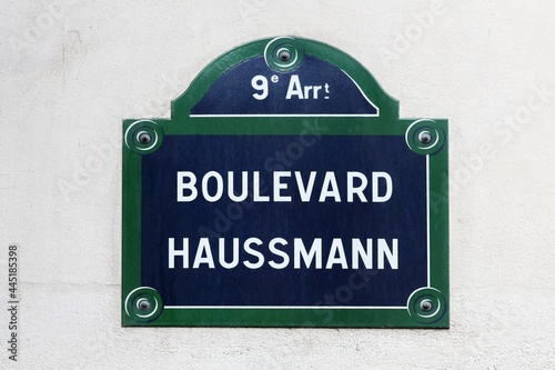 Canvas Print Boulevard Haussmann street sign in Paris, France